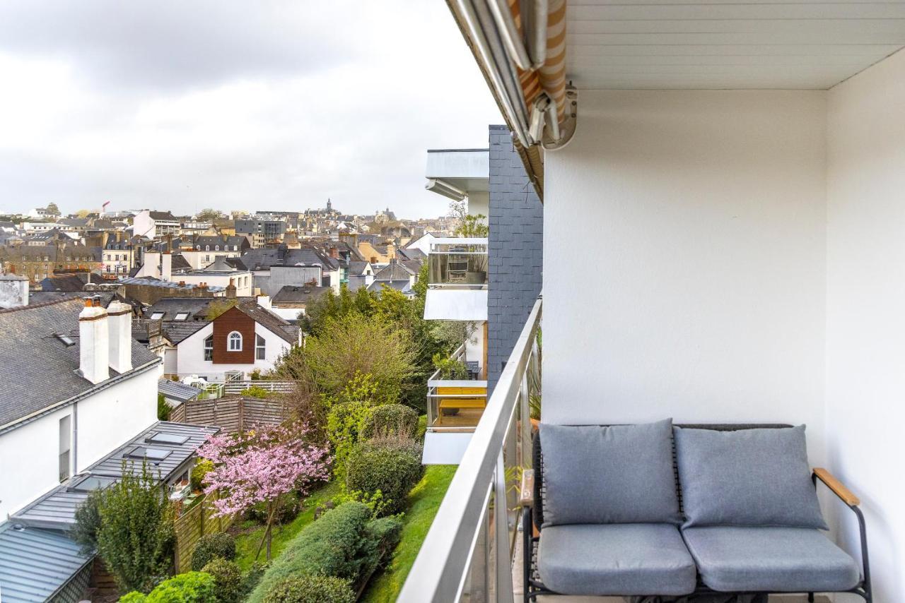 Grand Appartement De Standing Avec Terrasse Vue Port Au Centre De Vannes Bagian luar foto
