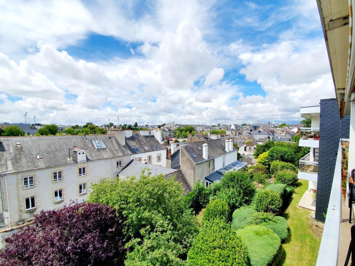 Grand Appartement De Standing Avec Terrasse Vue Port Au Centre De Vannes Bagian luar foto